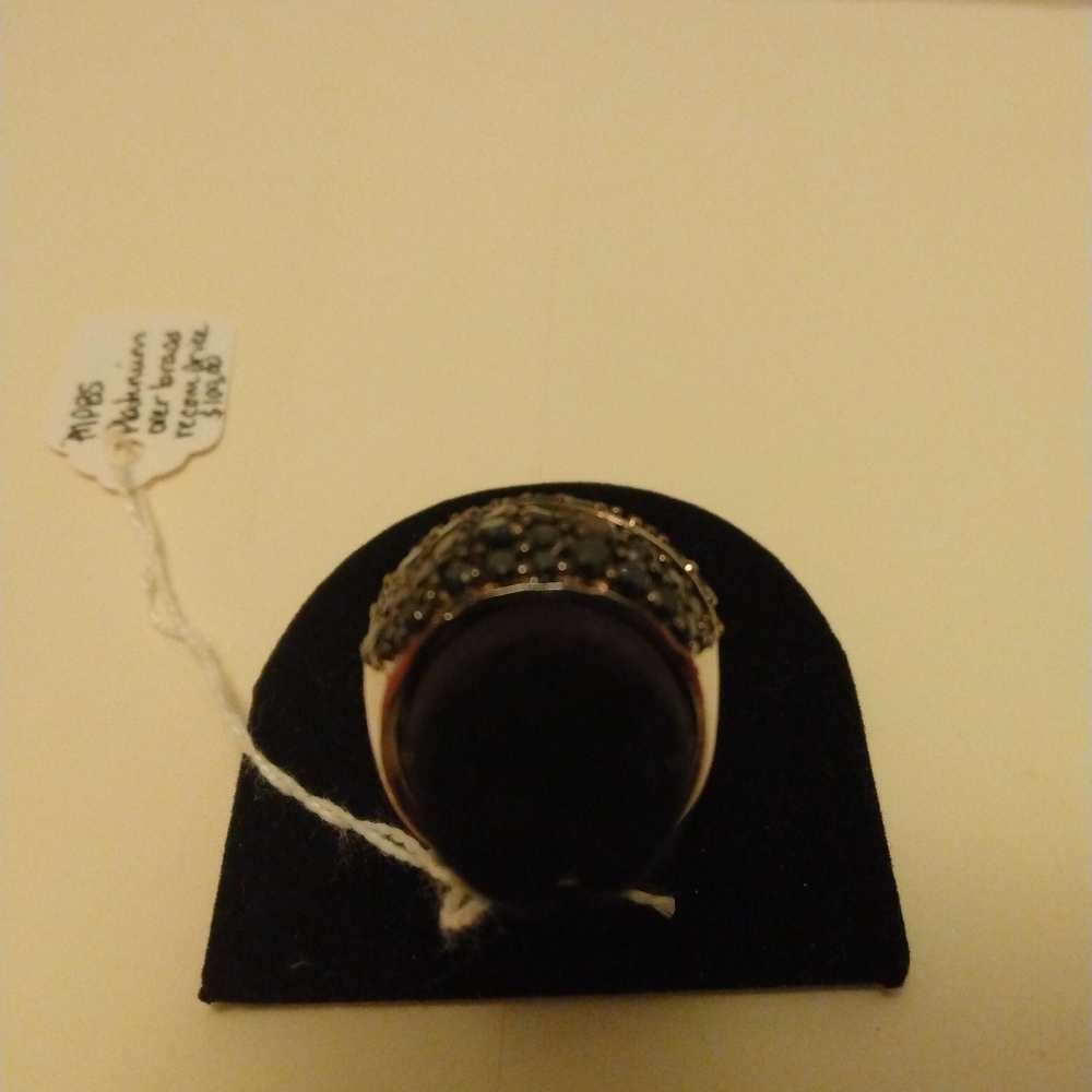 Thai Black Spinel statement ring. Size 7. NWOT. - Picture 2 of 3